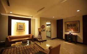 Amorsolo Mansion Hotel